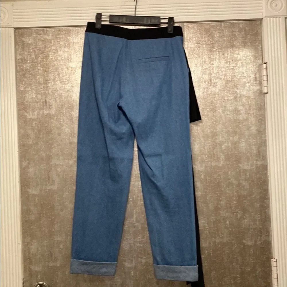 Helplessly Stylish Blue Jeans with Black Sash, US0